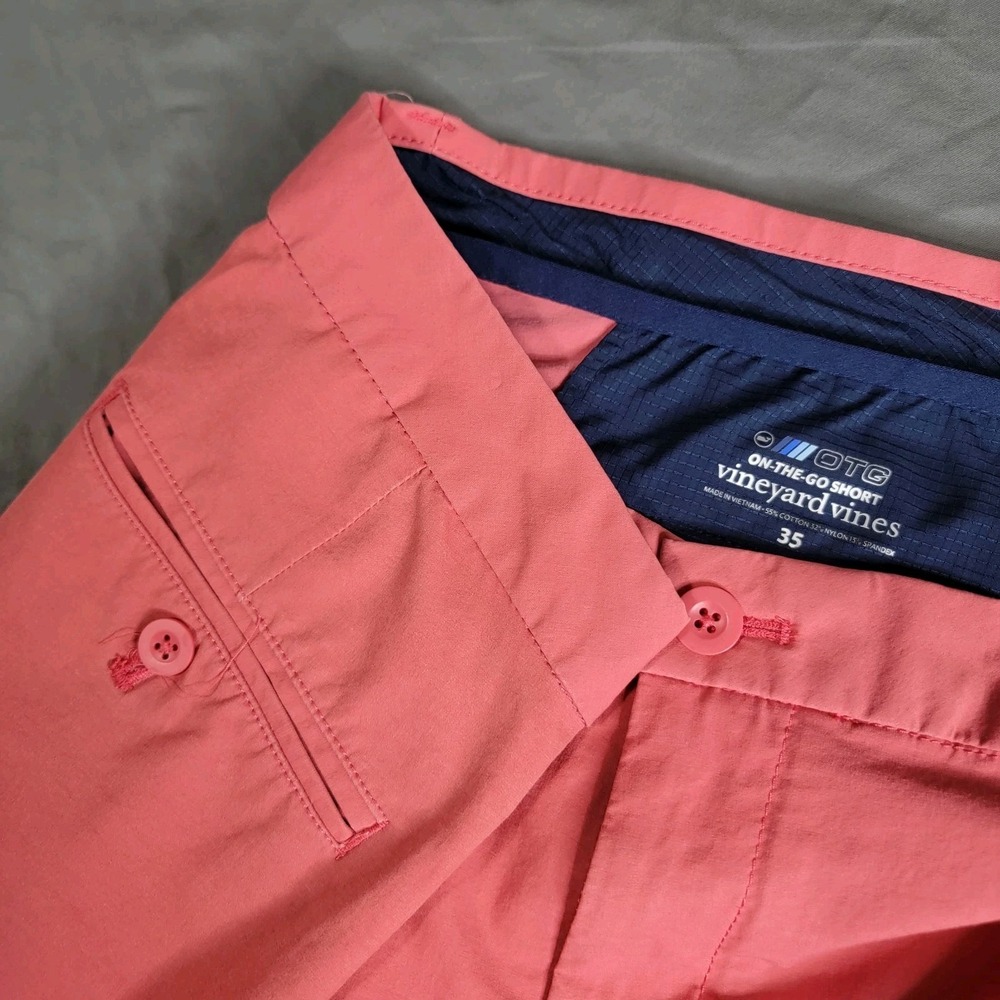 Vineyard Vines On The Go Shorts Mens 35 Red Chino OTG Golf Performance 9" Inseam
